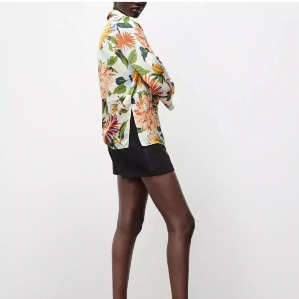 ZARA Satin‎ floral print buttoned down woman’s shirt blouse Sz XS
